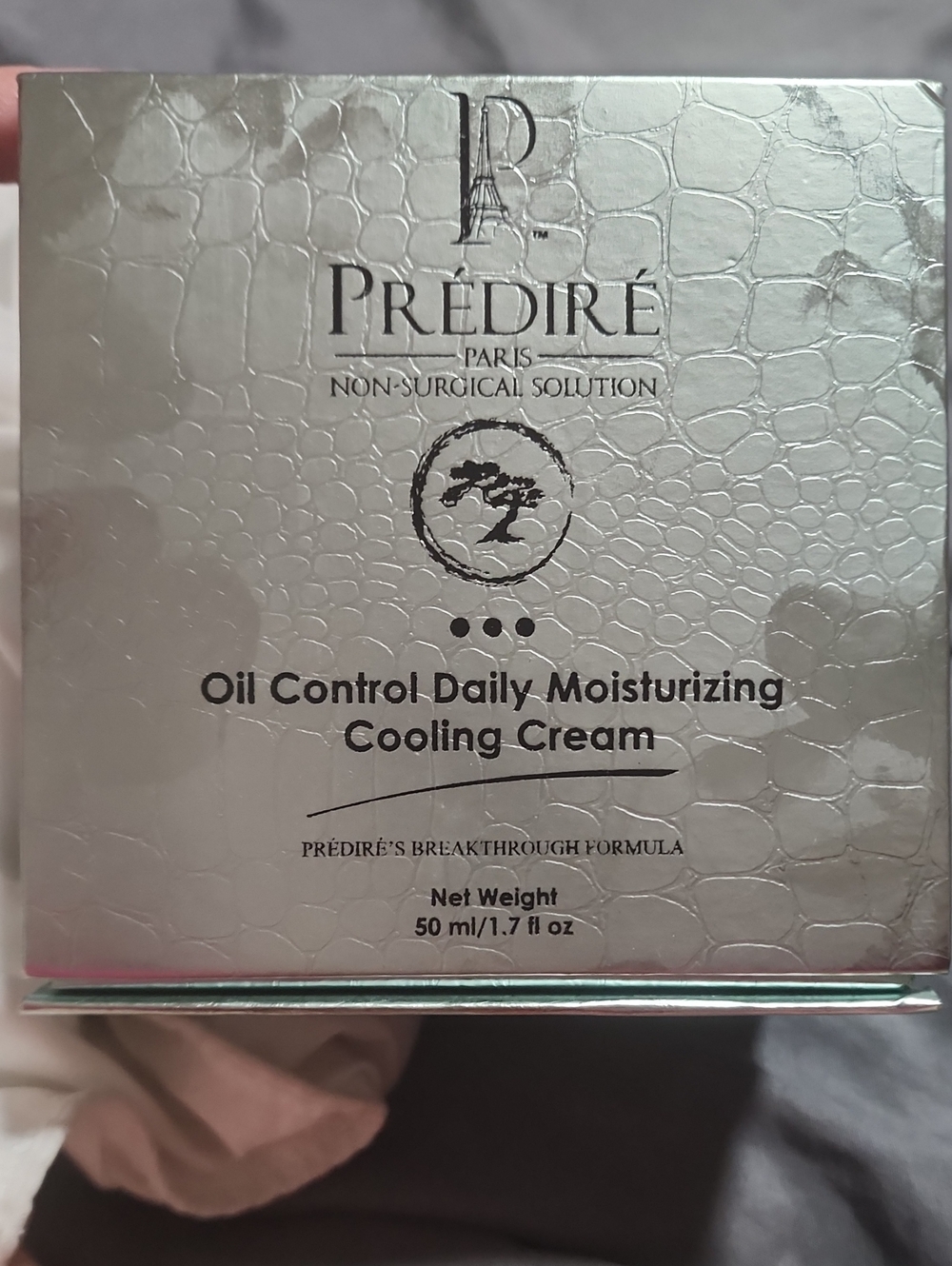 Prédiré Oil Control Daily Moisturizing Cooling Cream — Silver
